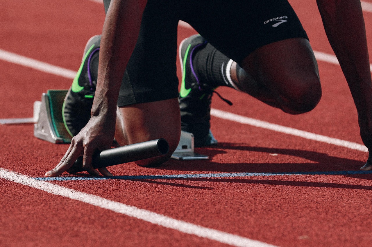 Veri Odaklı Fitness Takibi mi, Sezgisel Beden Hareketi mi? Sayıların Sessiz Tahakkümüyle Mi, Bedeninizin Bilgeliğiyle Mi İlerlemelisiniz?